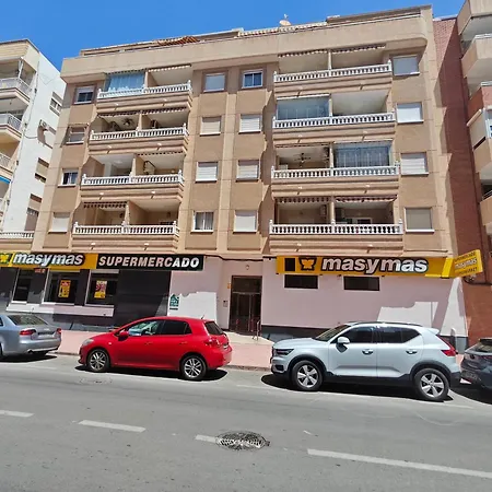 דירה Floor With Terrace Near The *