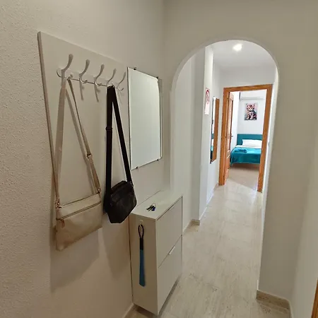 Floor With Terrace Near The * טורבייחה