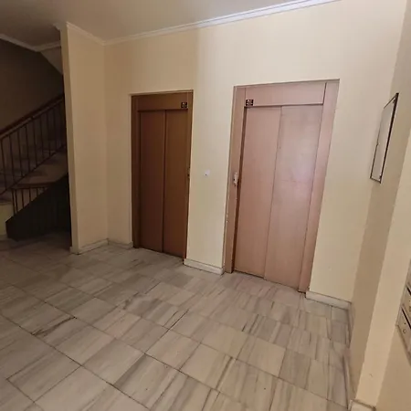 Floor With Terrace Near The Διαμέρισμα Τορεβιέχα