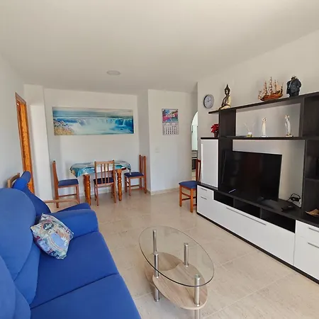 Floor With Terrace Near The דירה *